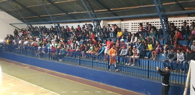 Setor de Esportes realiza abertura do Campeonato de Futsal Galo Branco e Copa de Futsal Feminino.