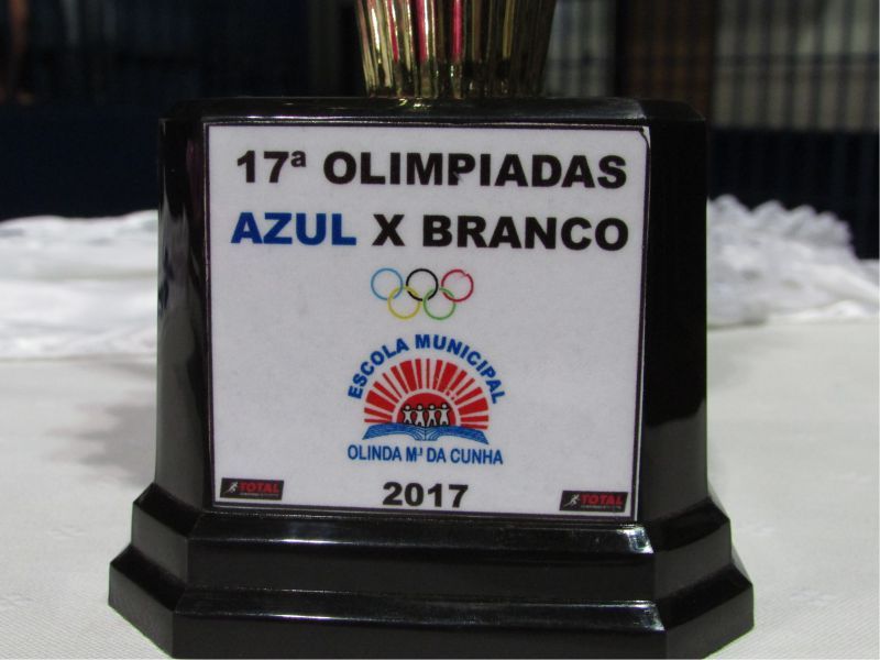 Olinda Maria da Cunha e Lúcio dos Santos realizam Olimpíadas Azul e Branco.